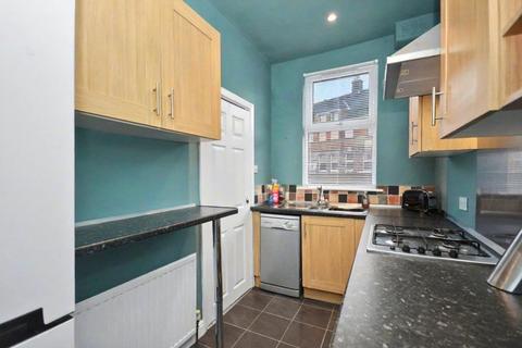 2 bedroom terraced house for sale, Cecil Street, Leeds, West Yorkshire