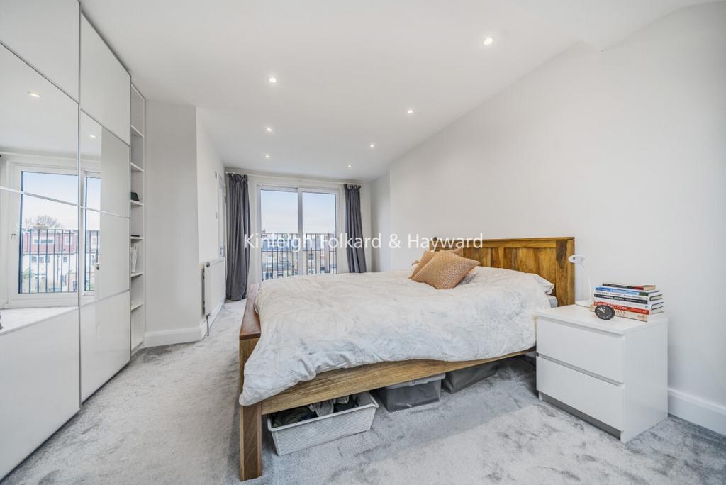 09c63d1d-5db5-4b0c-8