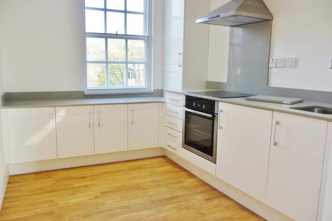 undefined, Salisbury Square, Hatfield, Hertfordshire, AL9