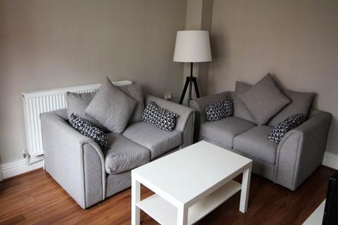 undefined, Knowle Road (room 4), West Yorkshire LS4