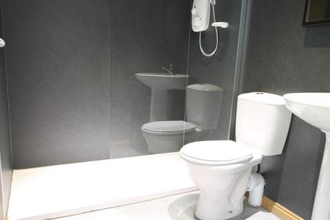 1 bedroom apartment to rent, Falconar Court, City Centre NE1