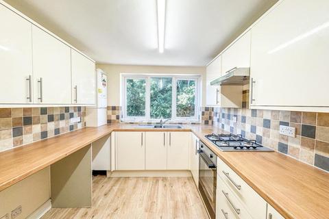 undefined, Cam, Dursley, Gloucestershire