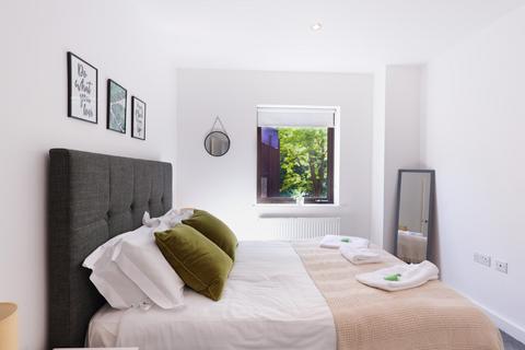 undefined, Vonder Exeter, Southernhay Gardens EX1