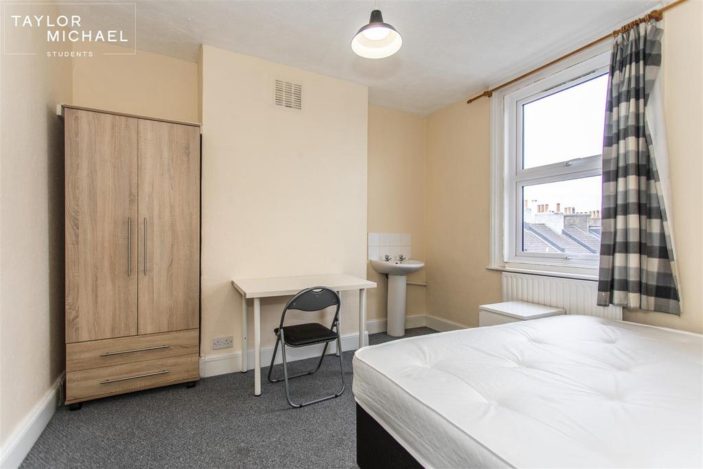 Bedroom 4