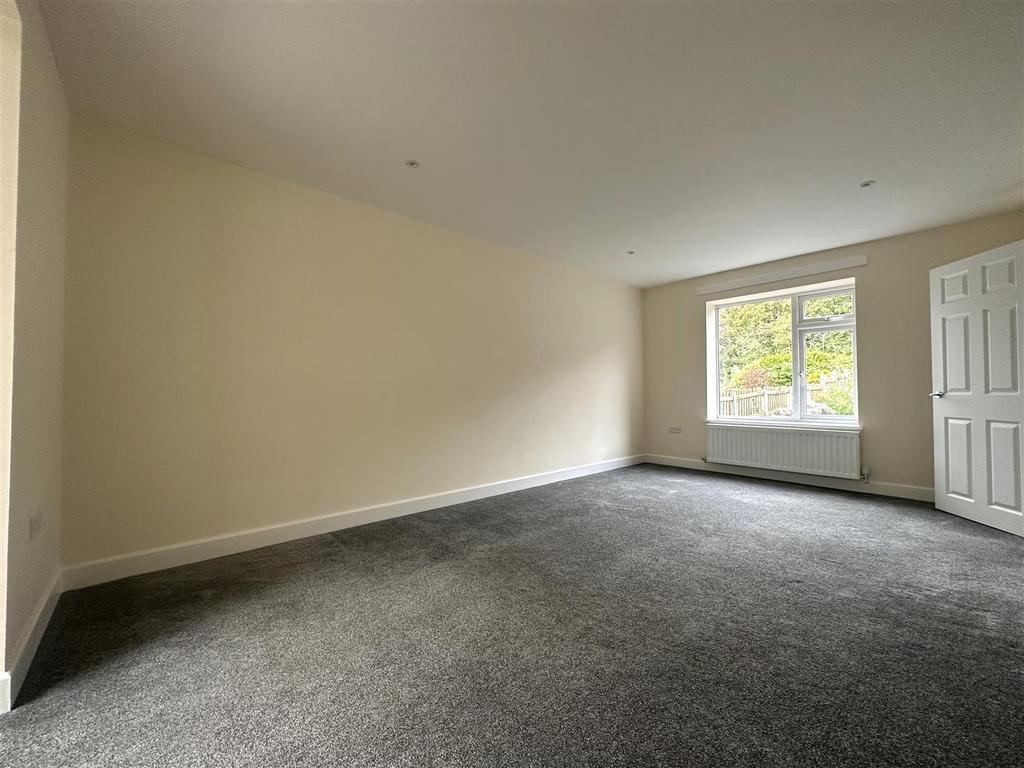 Family Room I.jpg