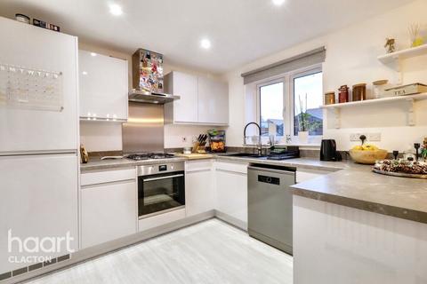 3 bedroom detached house for sale, Tellin Way, Clacton-on-Sea