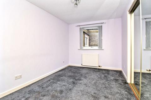 undefined, Market Court, Kilsyth, G65