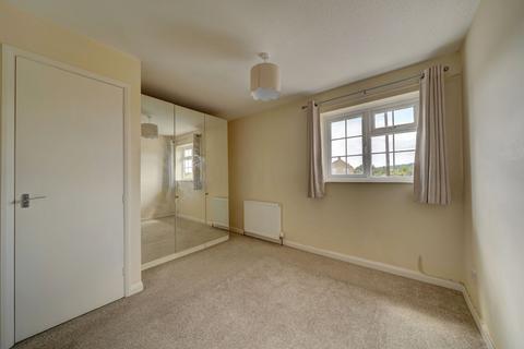 2 bedroom semi-detached house to rent, Averill Close, Broadway, WR12