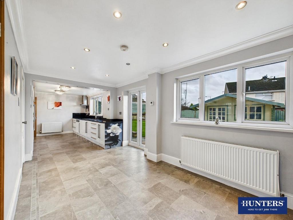 Family Dining Kitchen