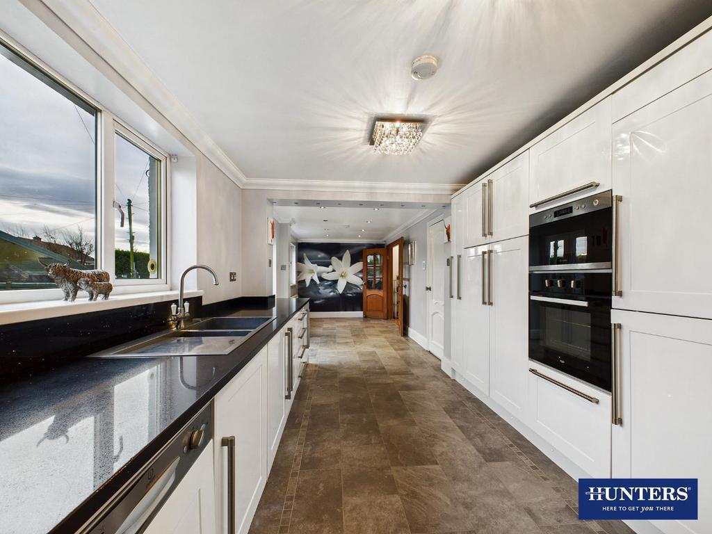 Family Dining Kitchen