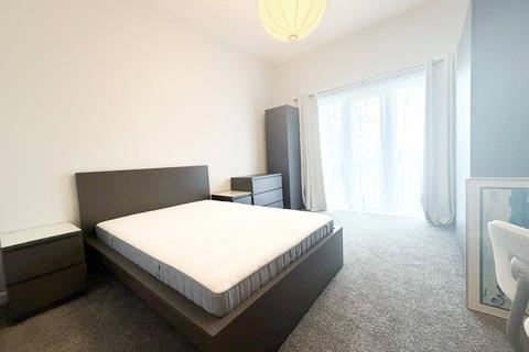2 bedroom apartment to rent, Mayfield Road, Whalley Range, Manchester, Greater Manchester, M16