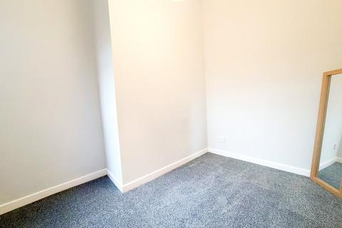 2 bedroom apartment to rent, Mayfield Road, Whalley Range, Manchester, Greater Manchester, M16
