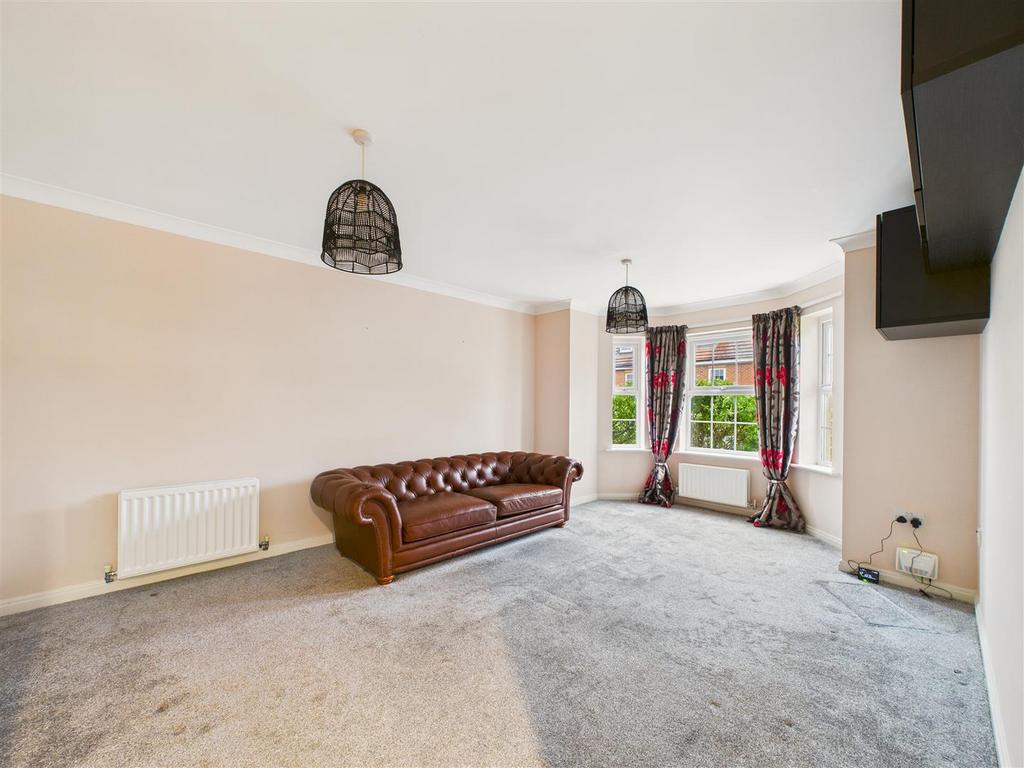 CAM03303 G0-PR0278-STILL001.jpg