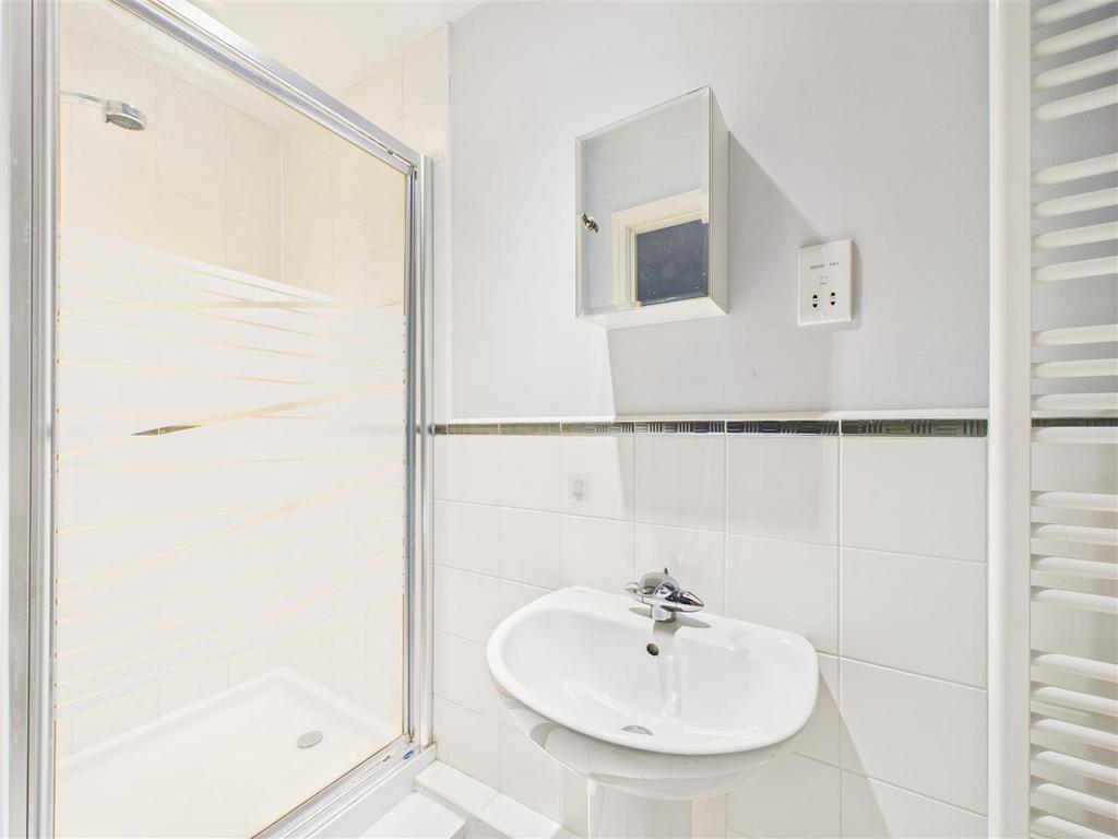 CAM03303 G0-PR0278-STILL009.jpg