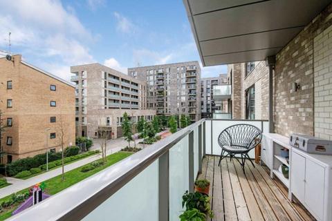 undefined, New Village Ave Greater, London, E14