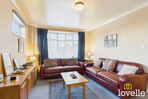3 bedroom semi-detached house for sale, New Village Road, Cottingham HU16