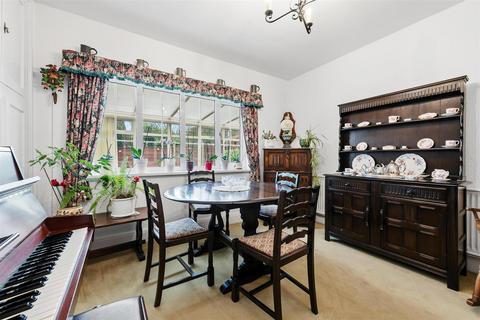 undefined, Baslow Road, Bakewell