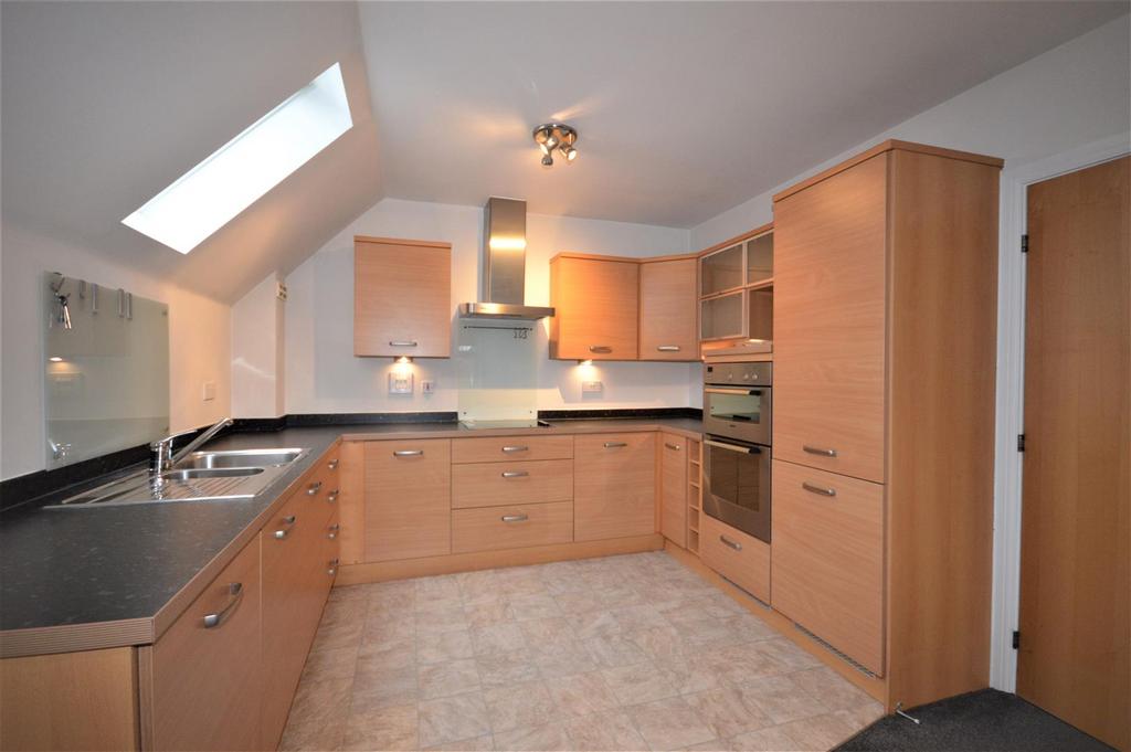 Open-Plan Living/Dining/Kitchen