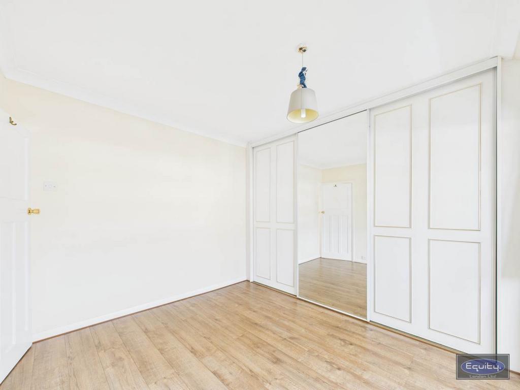 Bedroom one (3)