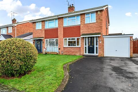 undefined, The Spinney, Hampshire GU46