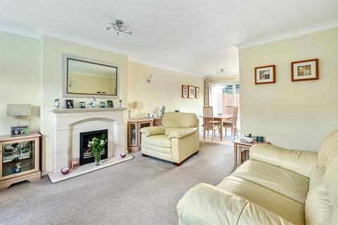 undefined, The Spinney, Hampshire GU46