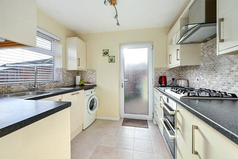 undefined, The Spinney, Hampshire GU46