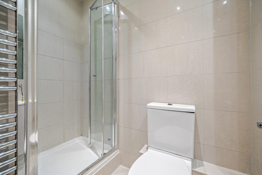 1387257-6-69381ae...