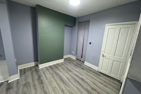 undefined, Parkside Road, Birkenhead CH42