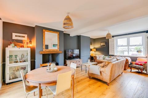 undefined, Borough Close, Cowbridge, Vale of Glamorgan, CF71 7BN