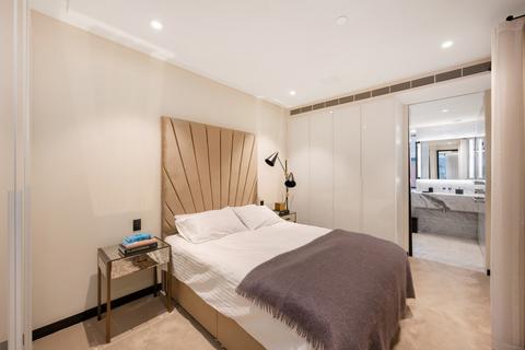 undefined, Crown Square, London, SE1