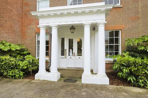 undefined, North Square, Fareham PO17