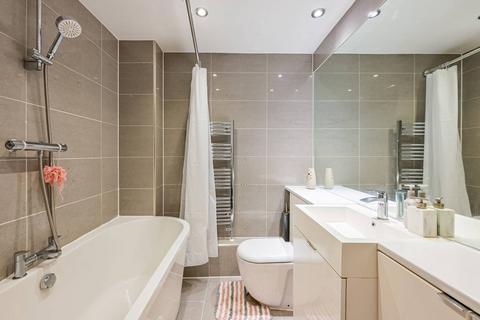 undefined, Friars Mead, E14, Isle Of Dogs, London, E14