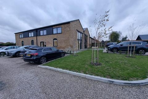 Office to rent, Labby Green close Hertford SG14 2FY