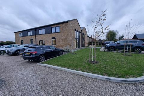 Office to rent, Labby Green close Hertford SG14 2FY
