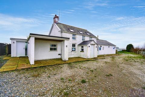 2 bedroom detached house for sale, Bryn Llan, Rhoshirwaun | Campsite | 7ac