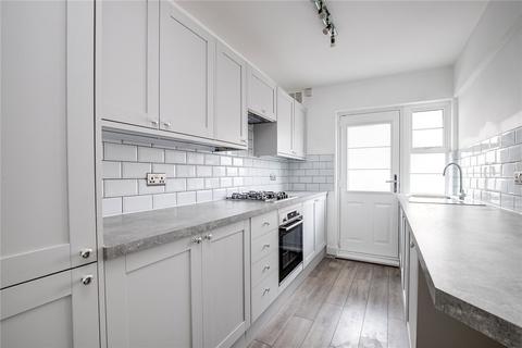 2 bedroom flat to rent, Deanhill Court, Upper Richmond Road West, East Sheen, London