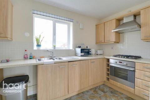 2 bedroom flat to rent, Topper Street, Cambridge
