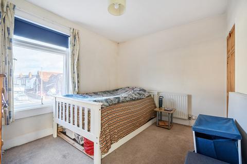 undefined, Gosbrook Road, Caversham, Reading