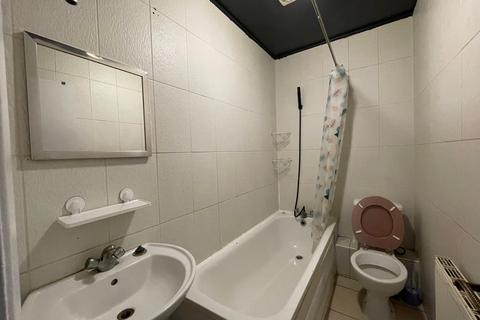 undefined, Road, Ilford, Essex, IG3