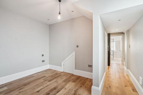 undefined, The Crossway, Gidar House, UB10