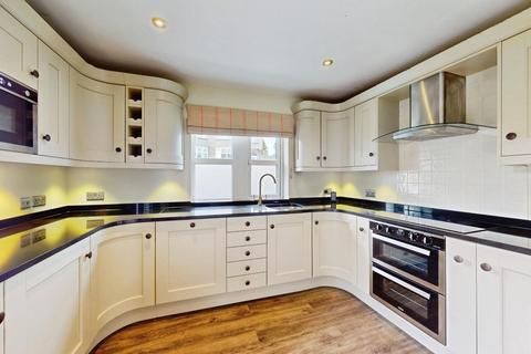 3 bedroom townhouse for sale, Otley Road, Skipton,