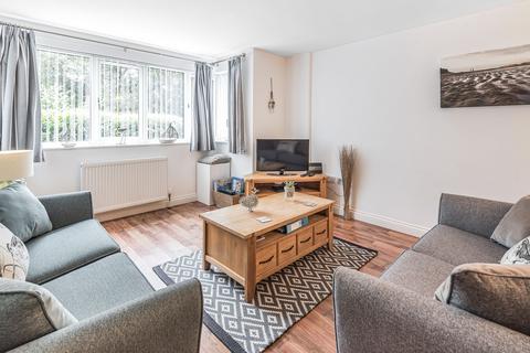 undefined, Low Maintenance Apartment near Wells Quay