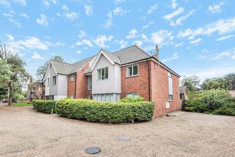 2 bedroom flat for sale, Low Maintenance Apartment near Wells Quay