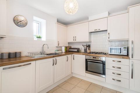 2 bedroom flat for sale, Low Maintenance Apartment near Wells Quay