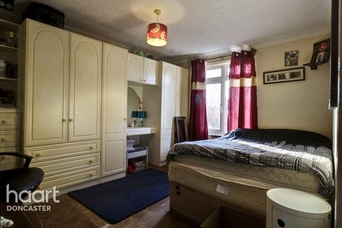 4 bedroom detached house for sale, Woodcross Avenue, Cantley, Doncaster