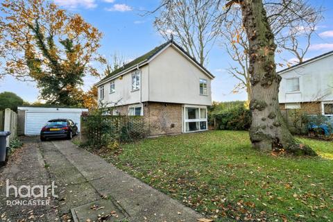 4 bedroom detached house for sale, Woodcross Avenue, Cantley, Doncaster