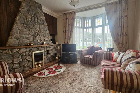 3 bedroom terraced house for sale, Tylacelyn Road, Penygraig, Tonypandy CF40