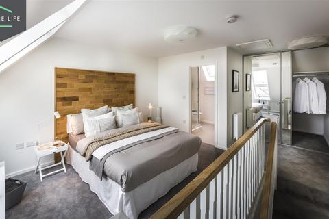 undefined, Velveteen Crescent, Manchester, M28