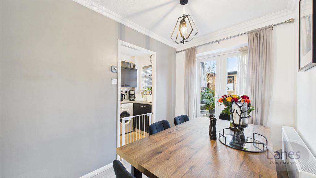 CAM05136 G0-PR0177-STILL011.jpg