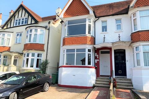 undefined, York Crescent, Aldershot